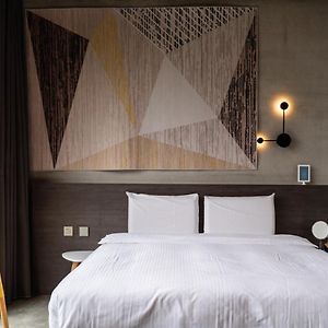 Yz Spa House